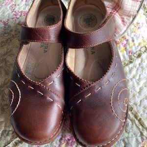 el naturalista mary jane shoes